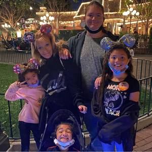 Meet your Posher, Jade